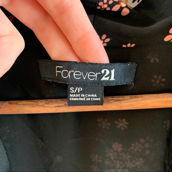 FOREVER 21 Short Sleeve Boho Kimono Cardigan Top - Picture 10 of 12